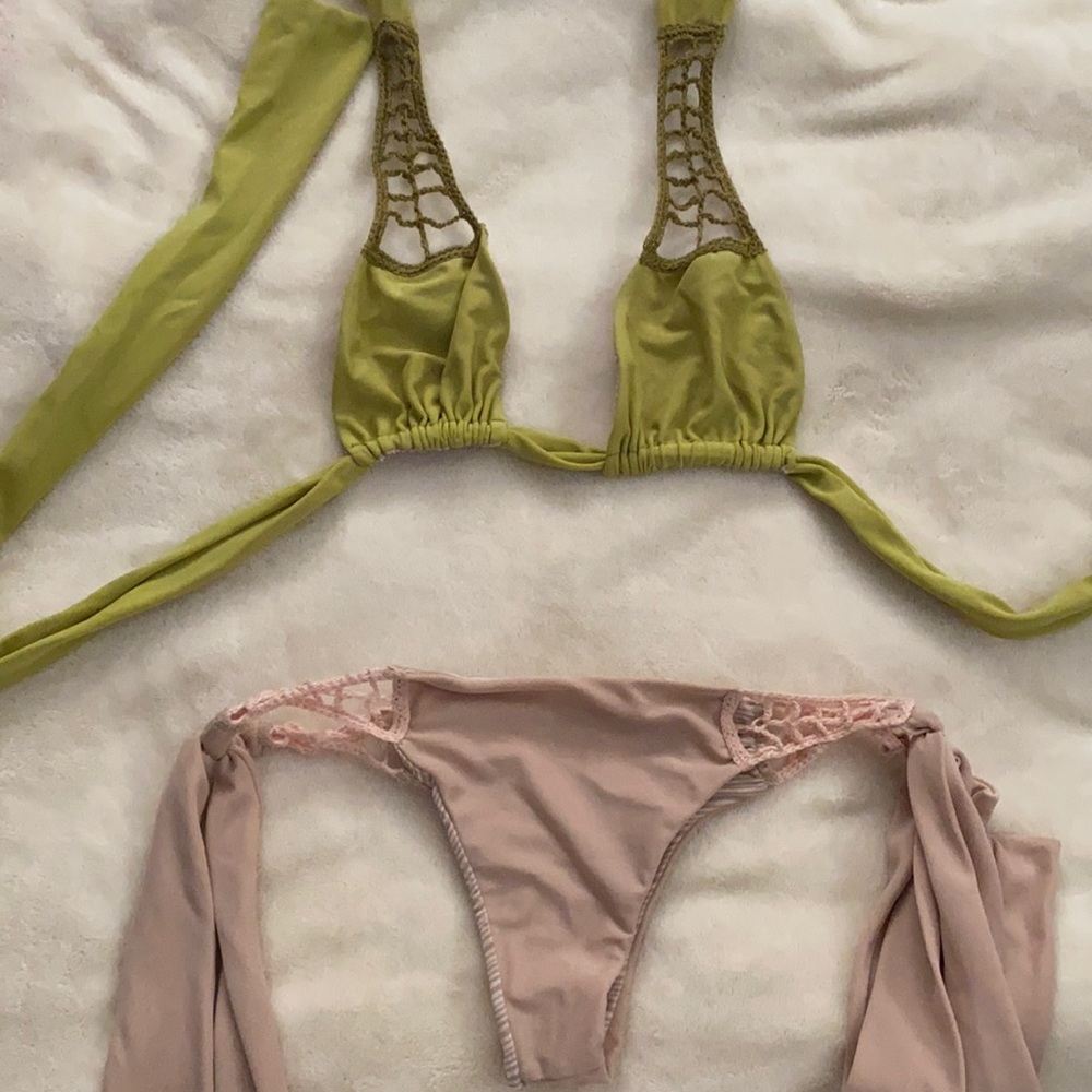 Acacia mix match set